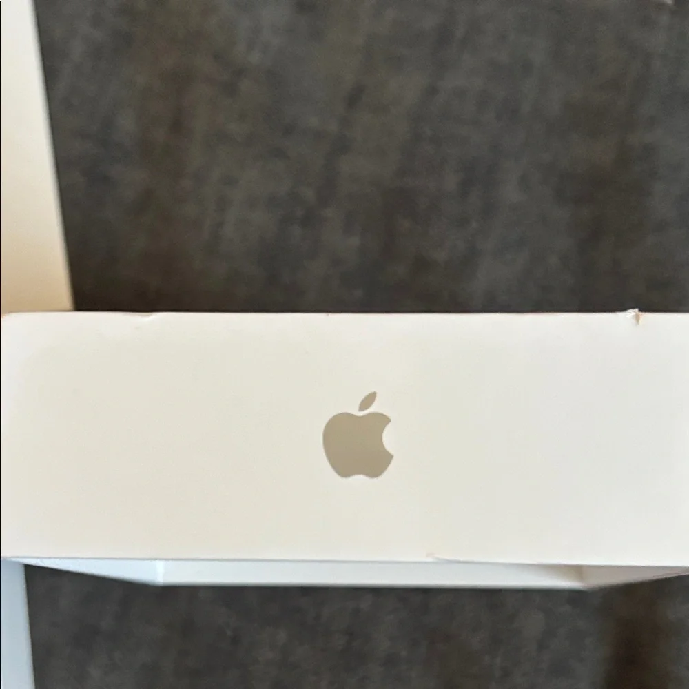 Apple Wireless Earbuds with White Charging Case